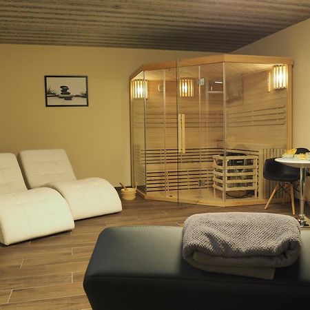 Pension Inspirace A Wellness Self Check-In Kolín Exterior foto